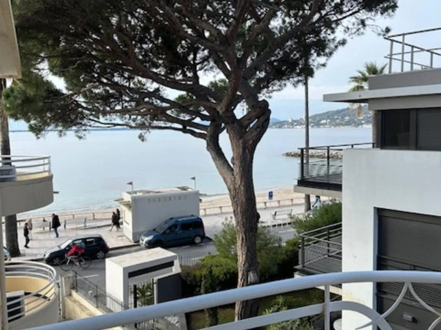 Provence-Style Studio Sea Across The Street Antibes 0*,