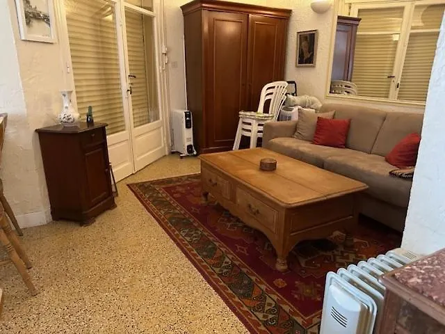 Apartment Provence-Style Studio Sea Across The Street Antibes France