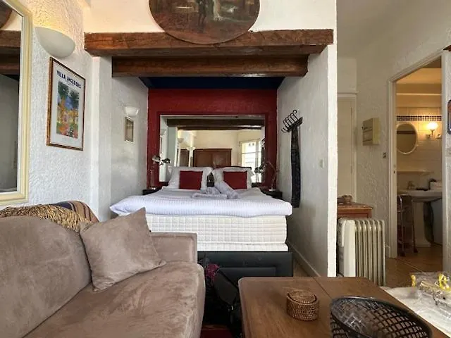 Provence-Style Studio Sea Across The Street Antibes 0*,  France